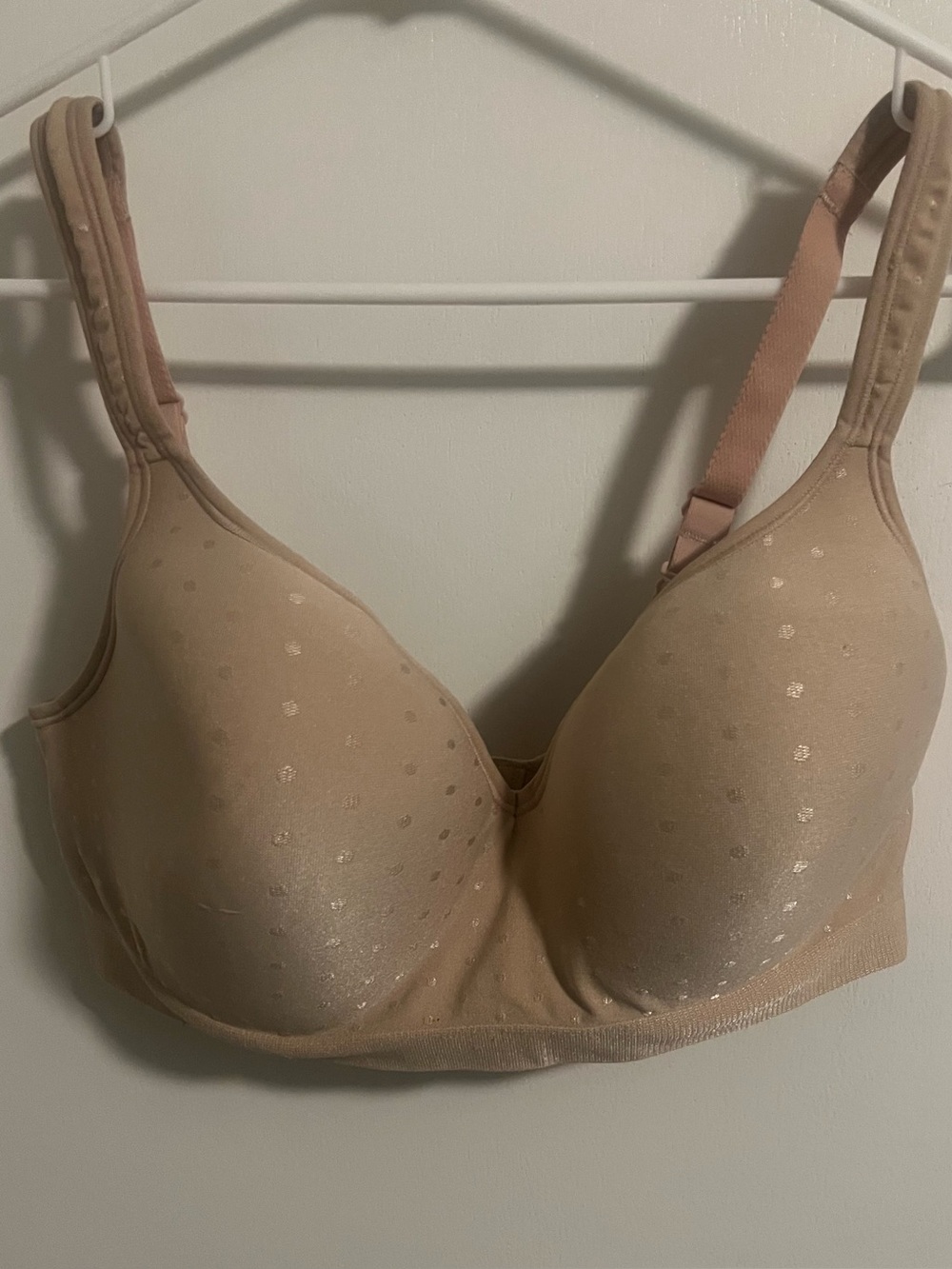 Bali Comfort Revolution Wireless Bra 3463 Beige Dot Jacquard 38D